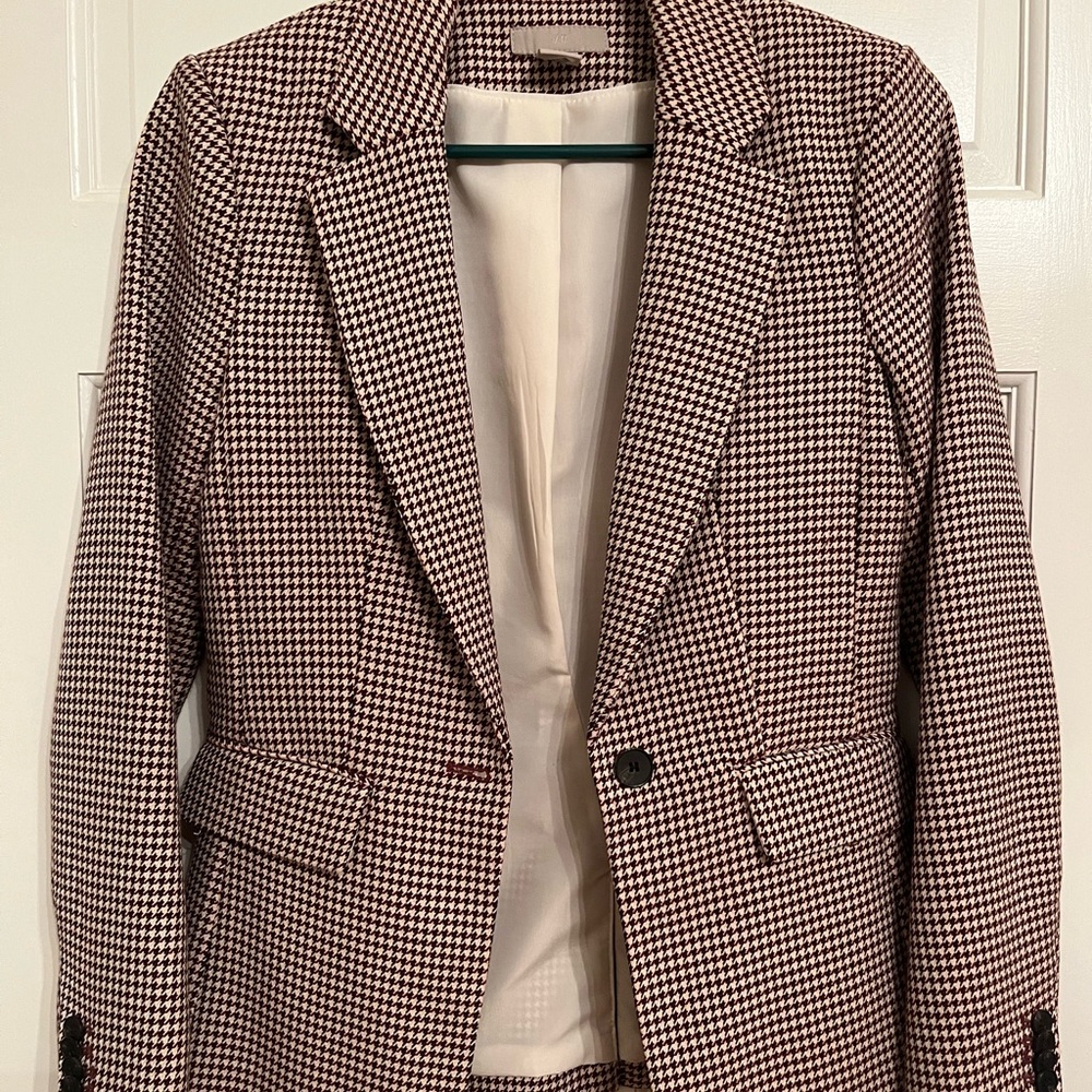 H&M houndstooth red, beige, and black blazer